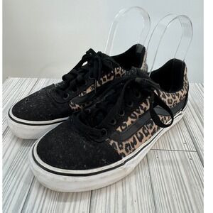 Vans Low Top Black and Leopard Print Suede‎ Skate Shoes Sneakers Women's 7.5